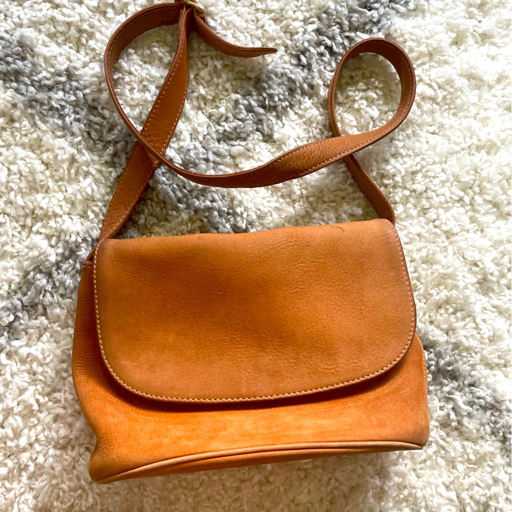 Vintage Coach Nubuck Sonoma Shoulder Nag